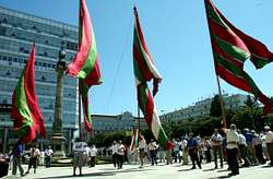 Un desfile por el centro pone la nota de color al Día de León en el