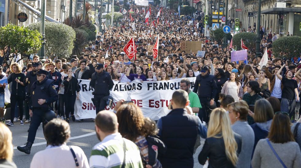 Los estudiantes de Vigo en la calle contra las reválidas