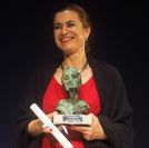 La Actriz Mar A Barcala Recibe El Premio De Interpretaci N Teatral