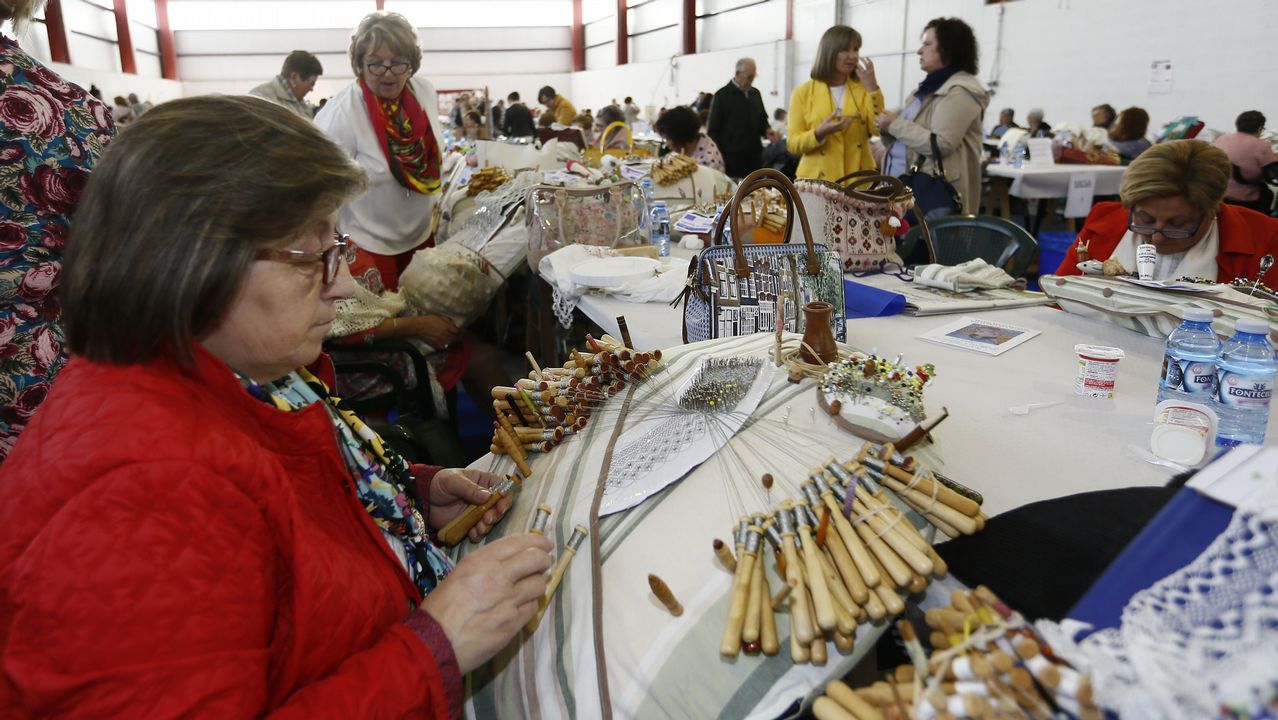 Burela Encumbra El Arte De La Paciencia De Las Palilleiras