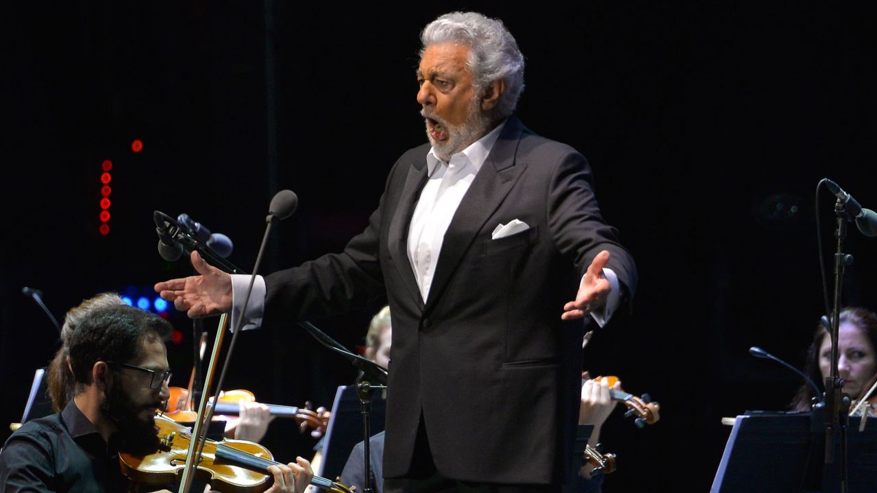 Pl Cido Domingo Reaparece En El Teatro Real De Madrid