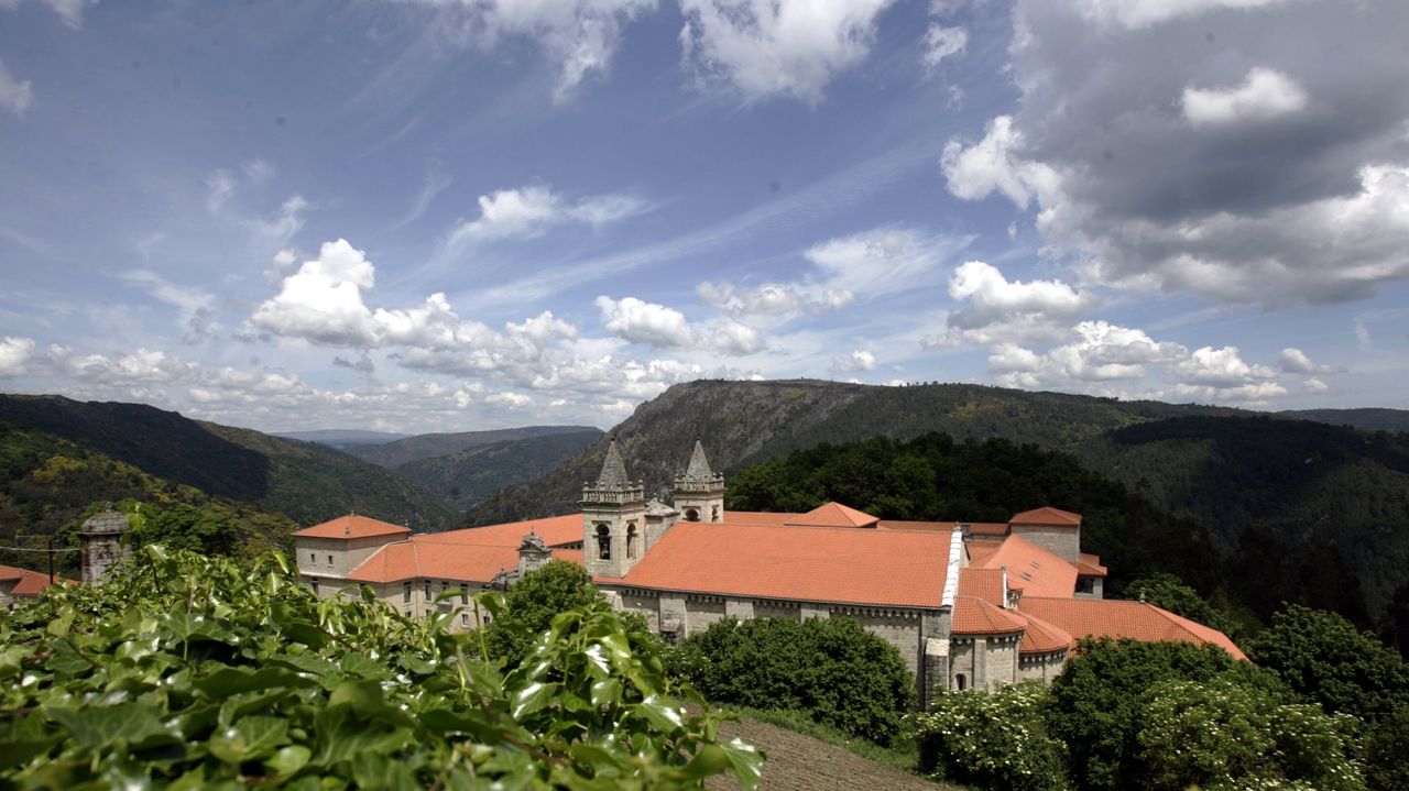 Se Enfad Con Su Jefe Por Tener Que Hacer Horas Extra En El Parador De