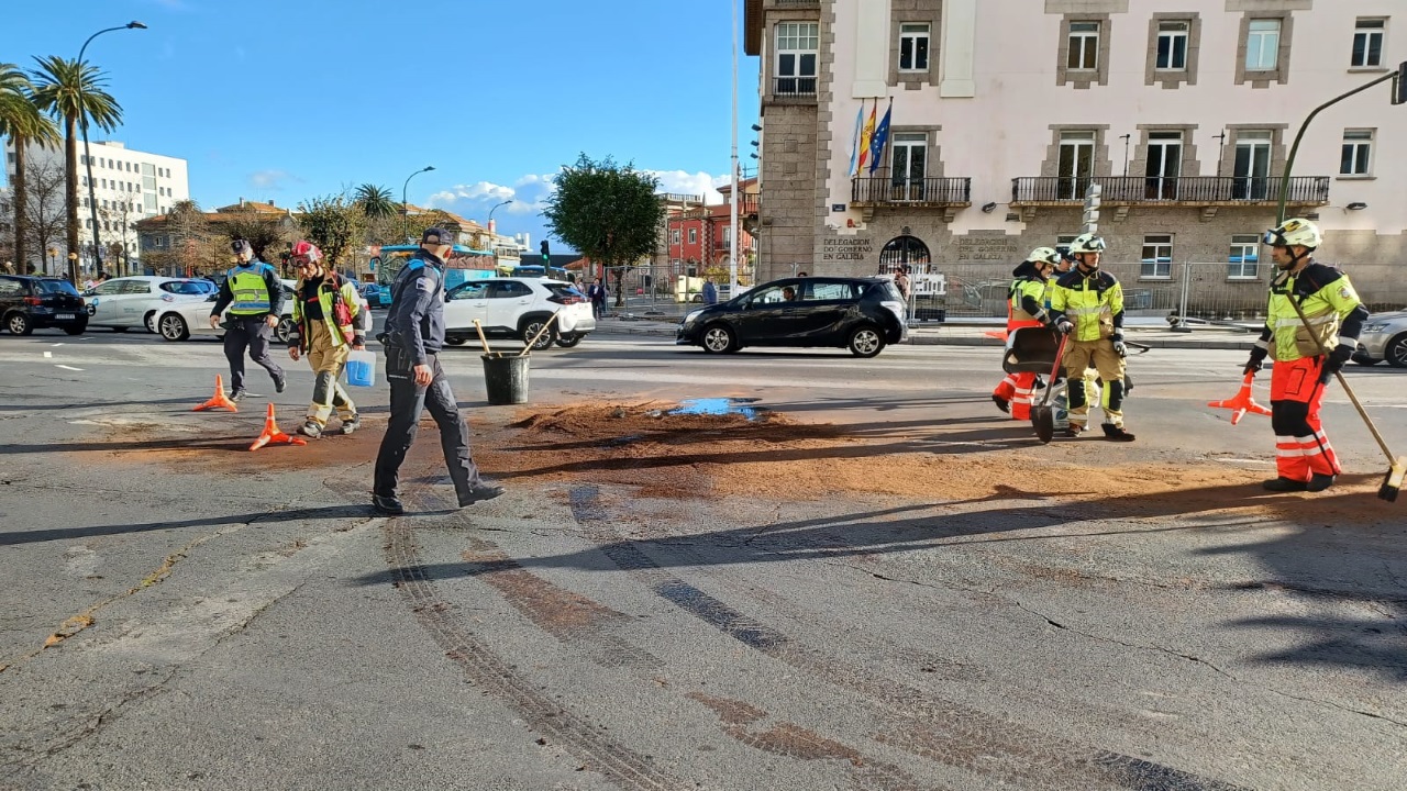 Retenciones En El Centro De A Coru A Por Un Aparatoso Accidente En La