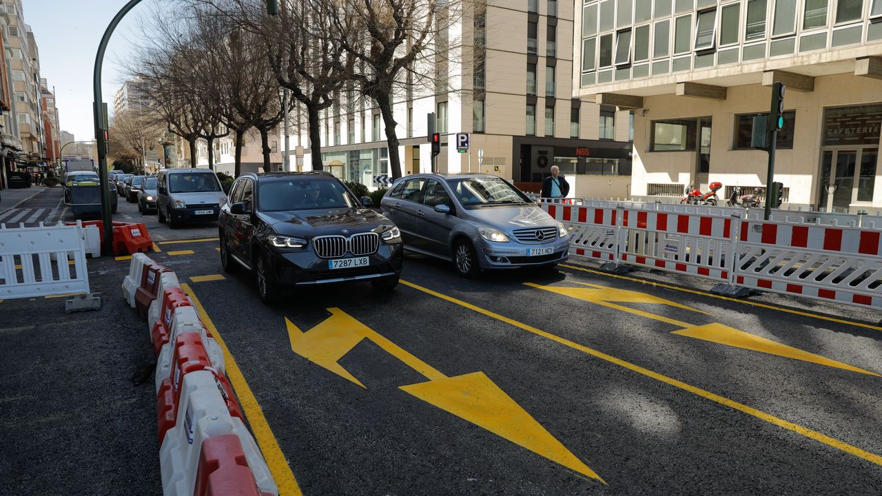 Reabierto el cruce de Ramón y Cajal con avenida del Ejército en A Coruña