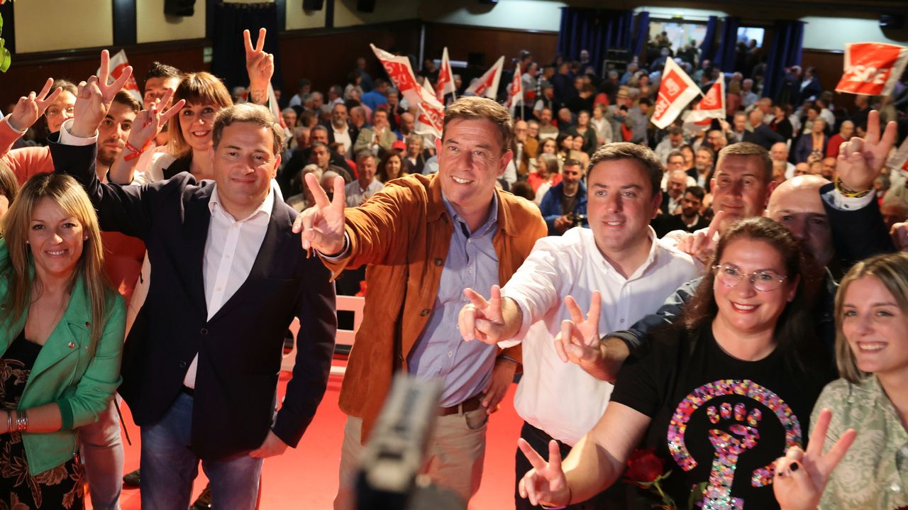 Formoso Saca M Sculo En El Feudo Socialista De As Pontes En La Recta