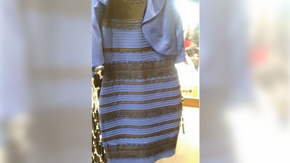 El vestido negro y azul o blanco y dorado, la estrategia de márketing