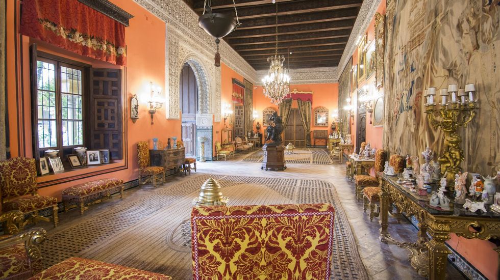 Interior del Salón de la Gitana, Casa de Las Dueñas