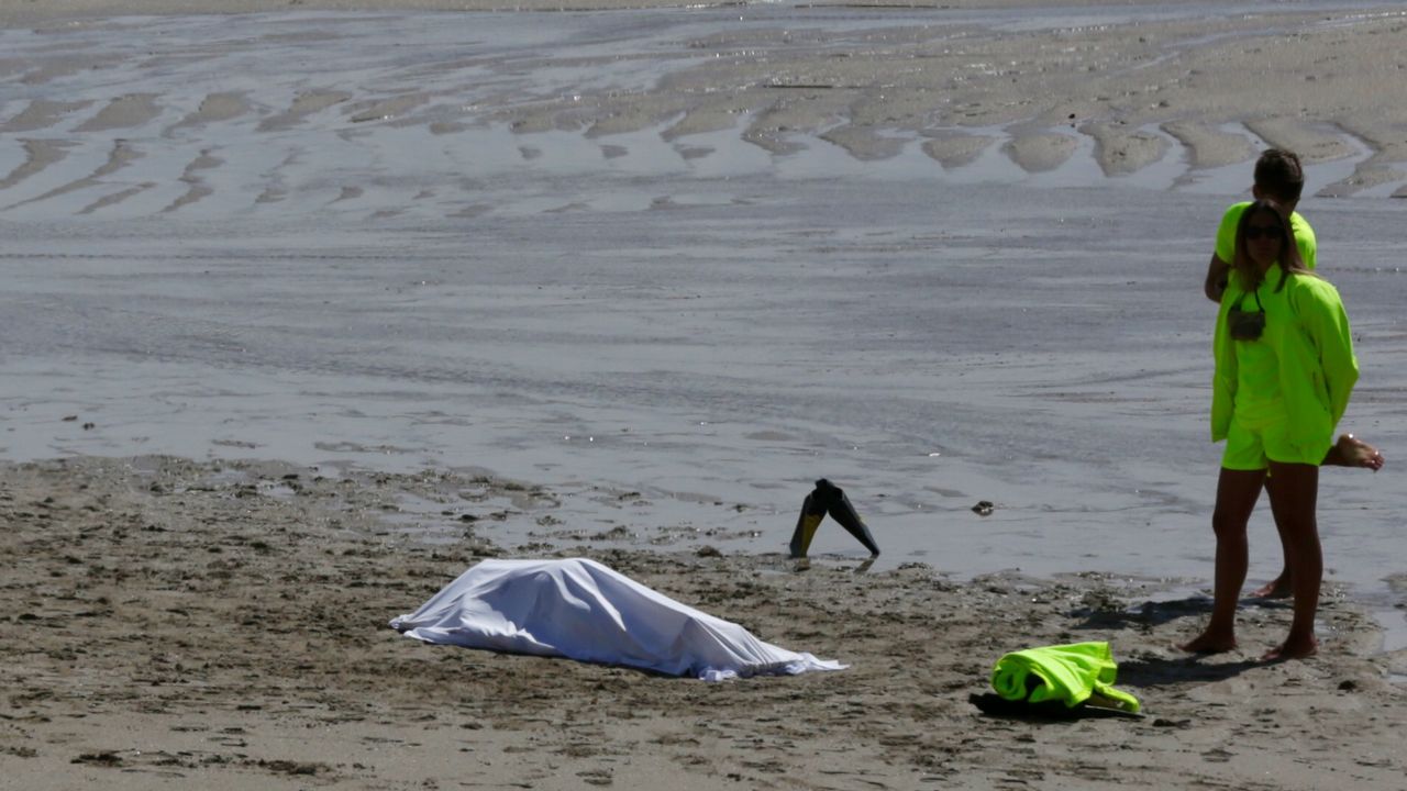 Fallece Ahogada Una Mujer En La Playa Arteixana De O Rañal