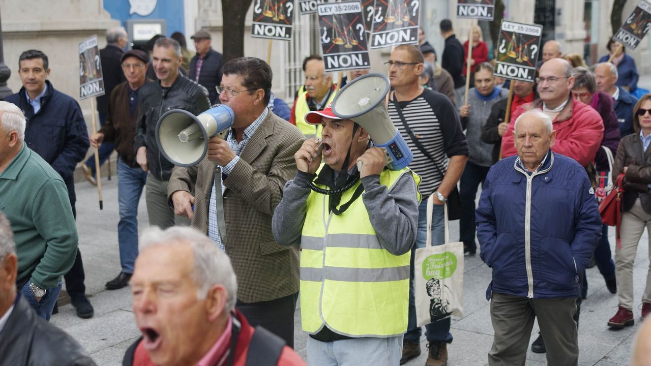 Manifestaci N De Los Emigrantes Retornados