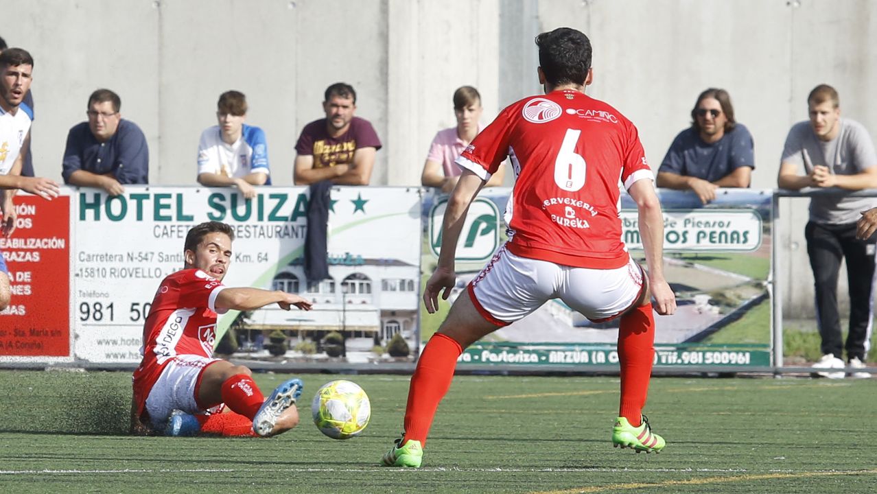 El Estradense Arranca Tres Puntos De Oro Ante El Arousa