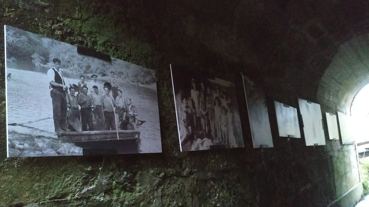 They turn an old tunnel in the O Areal river area into an art gallery