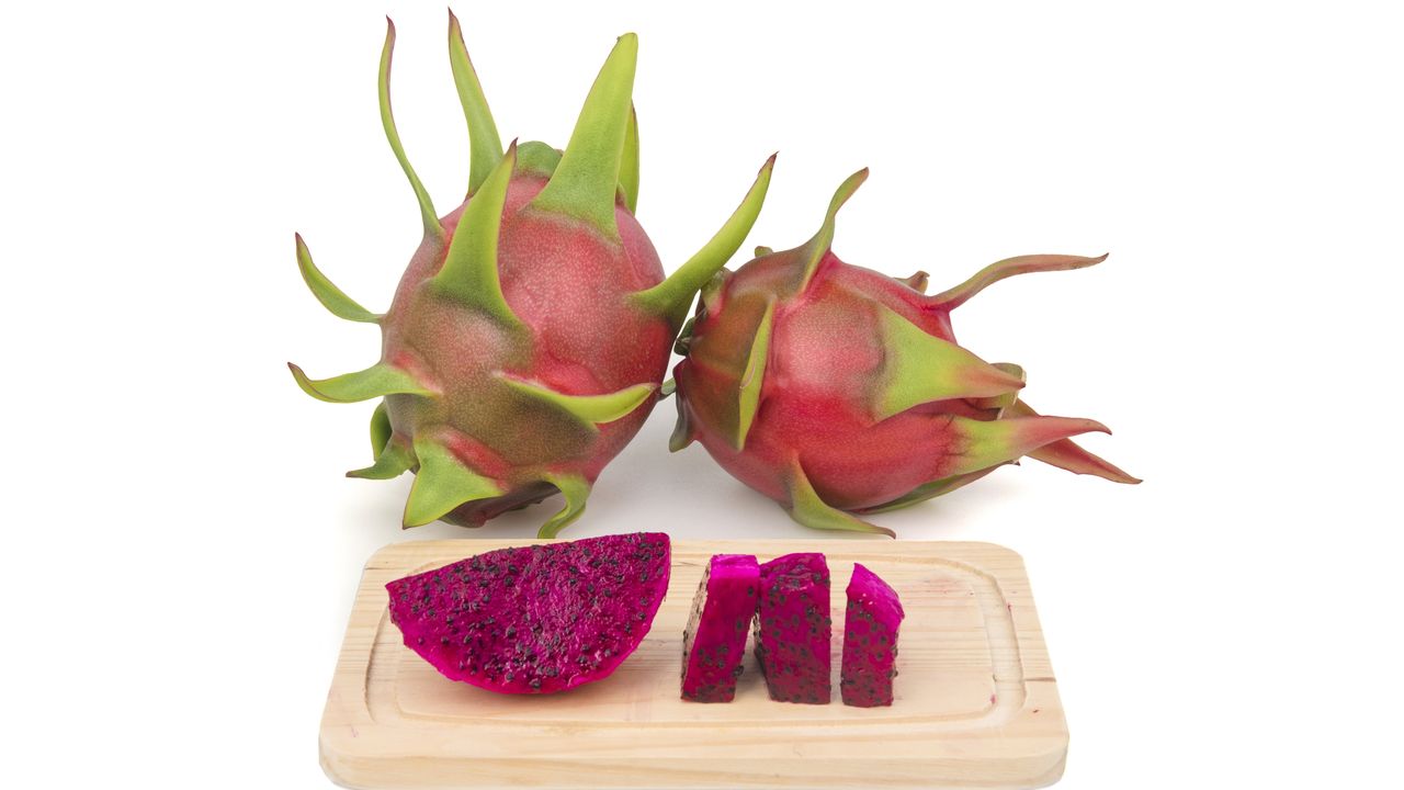 Agotada en horas la primera producción de pitaya cultivada en la costa de  Lugo