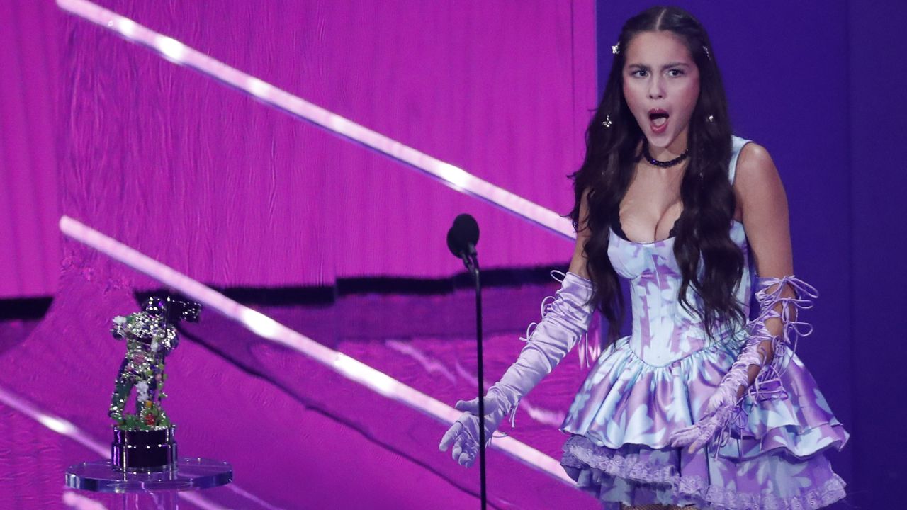 Olivia Rodrigo, gran triunfadora de los premios MTV VMA