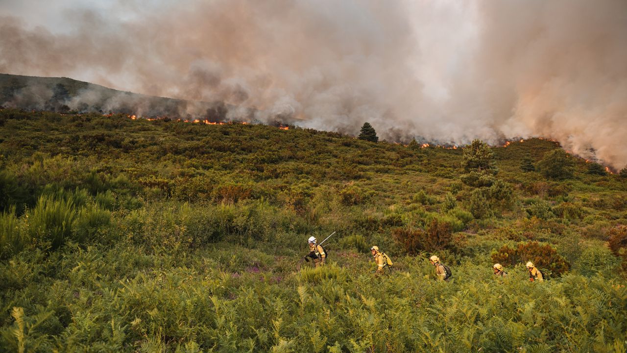 A batalha continua nas montanhas, apesar da trégua em O Courel e Valdeorras