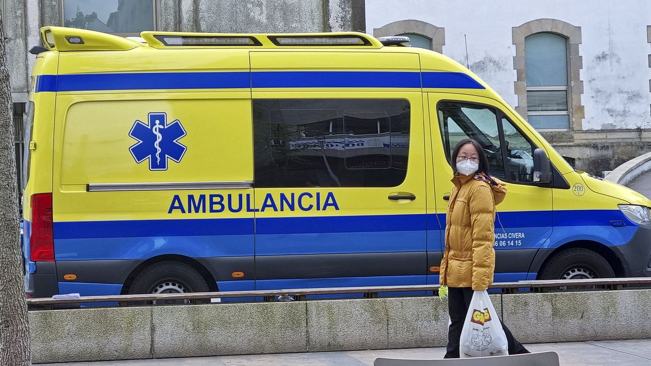Más de 60 horas esperando una ambulancia para anciano con accidente cerebro  vascular