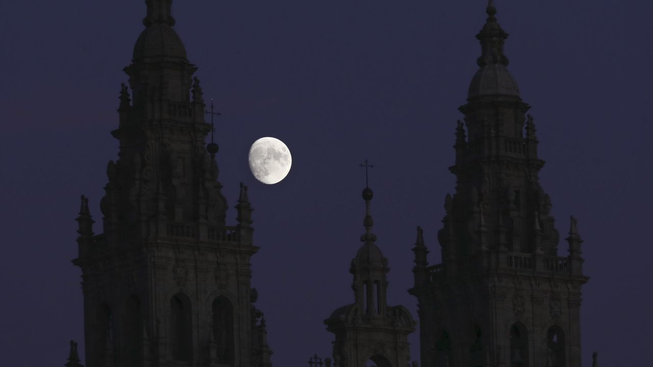 Los Mejores Miradores De Santiago Y Comarca Para Disfrutar De Las Ltimas Perseidas De Este Verano