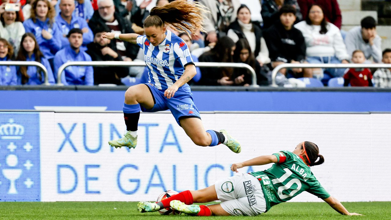 El Deportivo Femenino se cita con la historia en Riazor - Deportes Coruña -  COPE